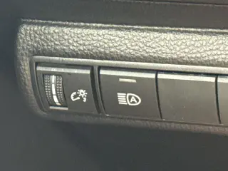 Toyota Corolla 2024 SE 4p Sedan