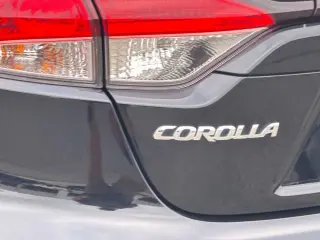 Toyota Corolla 2024 SE 4p Sedan