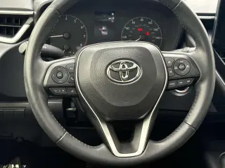 Toyota Corolla 2024 SE 4p Sedan