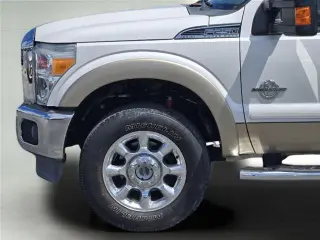 Ford F-250 Super Duty 2014 4x4 Lariat 4 puertas Cabina de tripulación 6,8 pies SB Pickup
