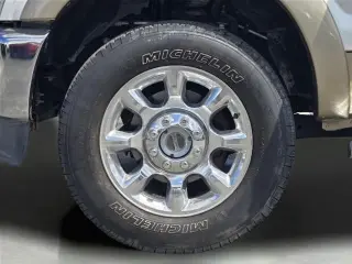 Ford F-250 Super Duty 2014 4x4 Lariat 4 puertas Cabina de tripulación 6,8 pies SB Pickup