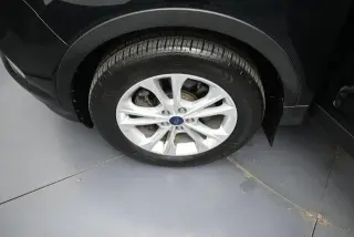 Ford Escape 2017 AWD SE SUV 4 puertas