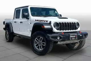 Jeep Gladiator 2026 4x4 Mojave 4p Crew Cab 5.0 ft. SB