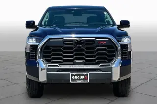 Toyota Tundra 2024 4x4 SR5 4dr CrewMax Cab Pickup SB