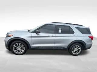 Ford Explorer 2022 XLT 4p SUV