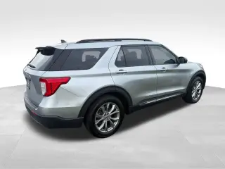 Ford Explorer 2022 XLT 4p SUV