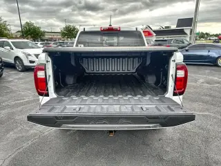 GMC Canyon 2023 4x4 Elevation 4dr Cabina Crew 5 ft. SB