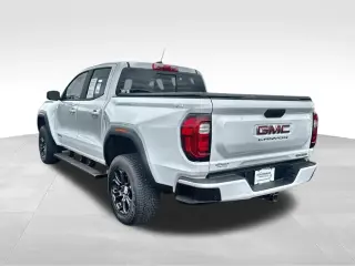 GMC Canyon 2023 4x4 Elevation 4dr Cabina Crew 5 ft. SB