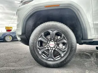 GMC Canyon 2023 4x4 Elevation 4dr Cabina Crew 5 ft. SB
