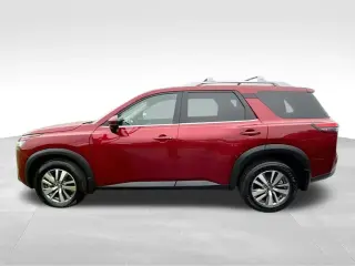 Nissan Pathfinder 2022 AWD SL 4dr SUV