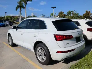 Audi Q5 2020 AWD quattro Premium 45 TFSI SUV de 4 puertas