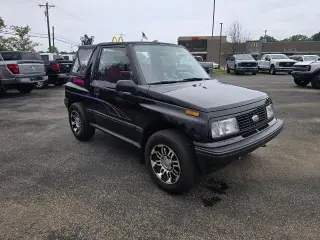 Tracker Geo 1993 2puertas LSi 4WD SUV con capota blanda