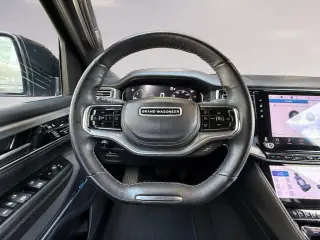 Jeep Grand Wagoneer 2023 4x4 Serie II 4p SUV
