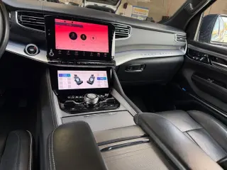 Jeep Grand Wagoneer 2023 4x4 Serie II 4p SUV