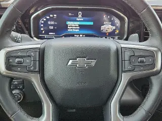 Chevrolet Silverado 1500 2024 4x4 RST Cabina doble de 4 puertas 6.6 pies SB