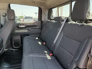 Chevrolet Silverado 1500 2024 4x4 RST Cabina doble de 4 puertas 6.6 pies SB