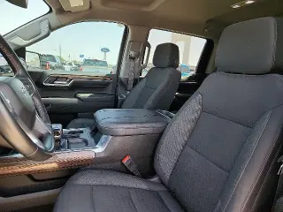 Chevrolet Silverado 1500 2024 4x4 RST Cabina doble de 4 puertas 6.6 pies SB