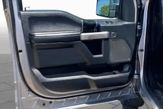 Ford F-150 2020 4x4 Platinum 4dr SuperCrew 5.5 ft. SB