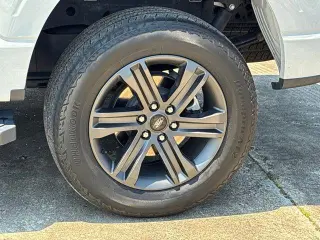 Ford F-150 2023 4x4 XLT 4p SuperCrew 6.5 ft. SB