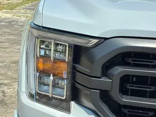 Ford F-150 2023 4x4 XLT 4p SuperCrew 6.5 ft. SB