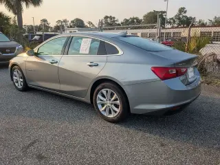 Chevrolet Malibu 2024 LT Sedán de 4 puertas con paquete 1LT