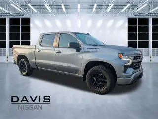 Chevrolet Silverado 1500 2024 4x4 RST 4 puertas Cabina Crew 5.8 ft. SB