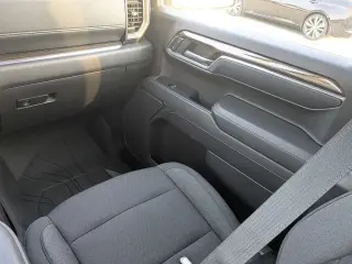 Chevrolet Silverado 1500 2024 4x4 RST 4 puertas Cabina Crew 5.8 ft. SB