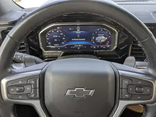 Chevrolet Silverado 1500 2024 4x4 RST 4 puertas Cabina Crew 5.8 ft. SB