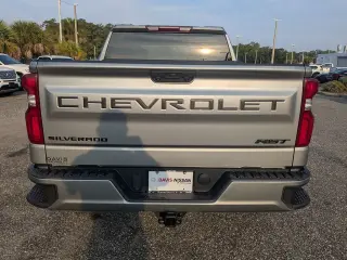 Chevrolet Silverado 1500 2024 4x4 RST 4 puertas Cabina Crew 5.8 ft. SB