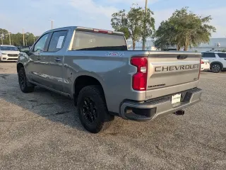 Chevrolet Silverado 1500 2024 4x4 RST 4 puertas Cabina Crew 5.8 ft. SB
