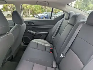 Nissan Altima 2022 2.5 S Sedán de 4 puertas