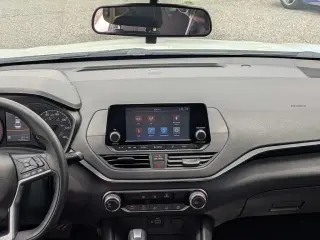Nissan Altima 2022 2.5 S Sedán de 4 puertas
