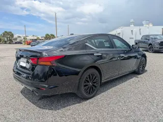 Nissan Altima 2025 2.5 SV 4p Sedan