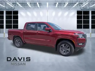 Nissan Frontier 2025 4x2 SV 4p Cab Doble Puerta 5 pies de caja
