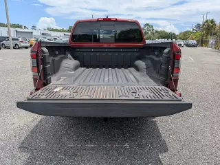 Nissan Frontier 2024 4x2 S 4p Cabina Crew 5 pies SB