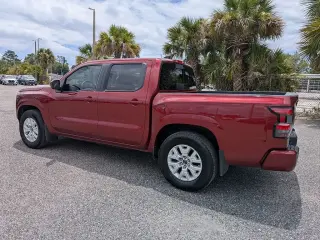 Nissan Frontier 2024 4x2 S 4p Cabina Crew 5 pies SB