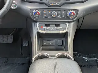 GMC Terrain 2024 SLT 4p SUV
