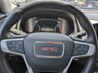GMC Terrain 2024 SLT 4p SUV