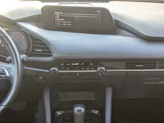 Mazda Mazda3 Sedán 2024 2.5 S Select Sport 4p