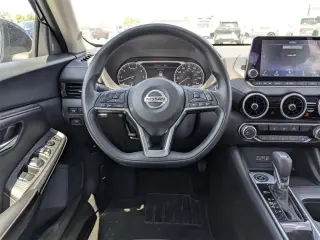 Nissan Sentra 2023 SV 4p Sedan