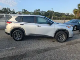 Nissan Rogue 2024 AWD S 4 puertas Crossover
