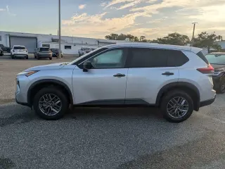 Nissan Rogue 2024 AWD S 4 puertas Crossover