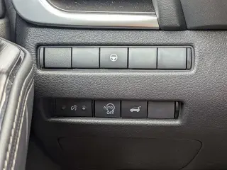 Nissan Rogue 2025 SV 4p Crossover