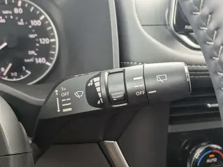 Nissan Rogue 2025 SV 4p Crossover