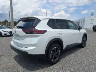 Nissan Rogue 2025 SV 4p Crossover