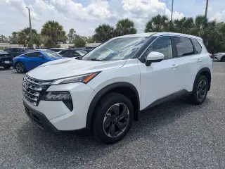 Nissan Rogue 2025 SV 4p Crossover
