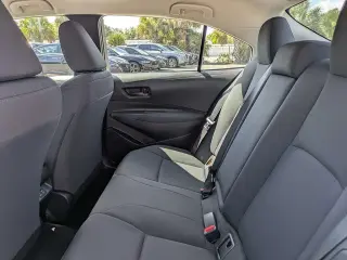 Toyota Corolla 2024 LE Sedán 4p