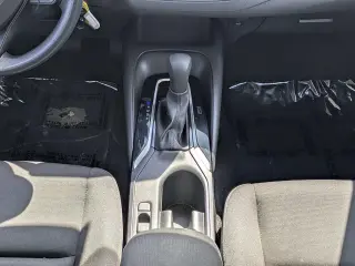 Toyota Corolla 2024 LE Sedán 4p