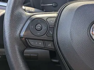 Toyota Corolla 2024 LE Sedán 4p