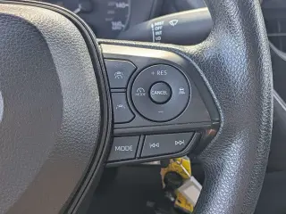 Toyota Corolla 2024 LE Sedán 4p